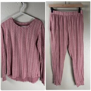 Kyte Baby Women’s Bamboo Pajama Set Size Small Pink Patterned Matching Top Pants